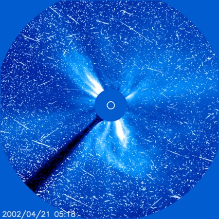 Large X-1 Flare Explodes (April 23, 2002)